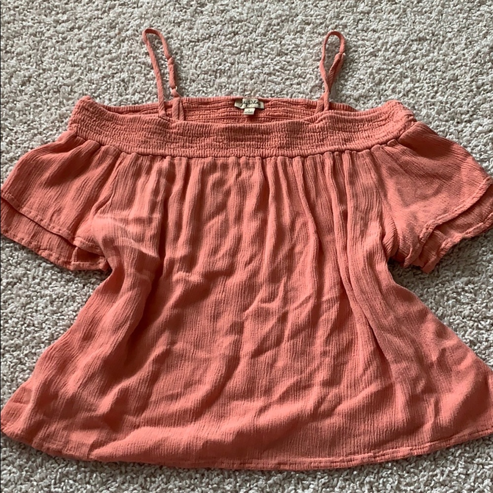 adorable flowy pink off the shoulder top!